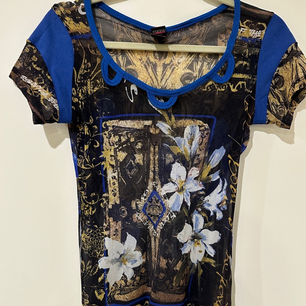 Save The Queen Blue and Gold Floral Short Sleeve Top